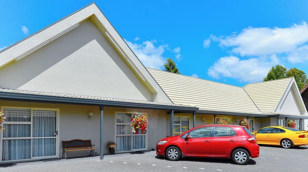 Motel Capri On Fenton
