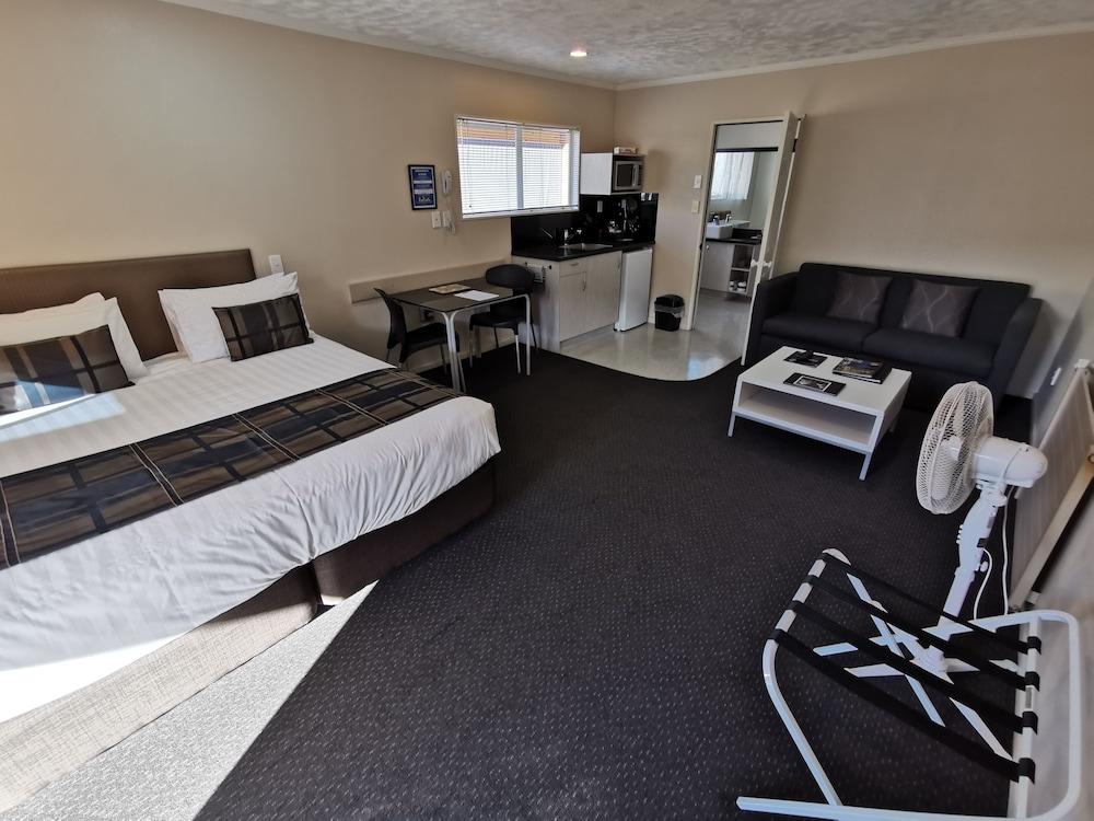 Capri On Fenton Motel Rotorua